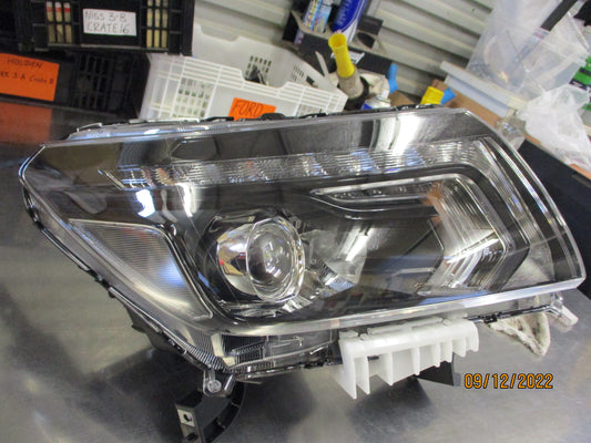 Nissan Navara D23 NP300 Genuine Right Hand Head Light Black Edition New Part