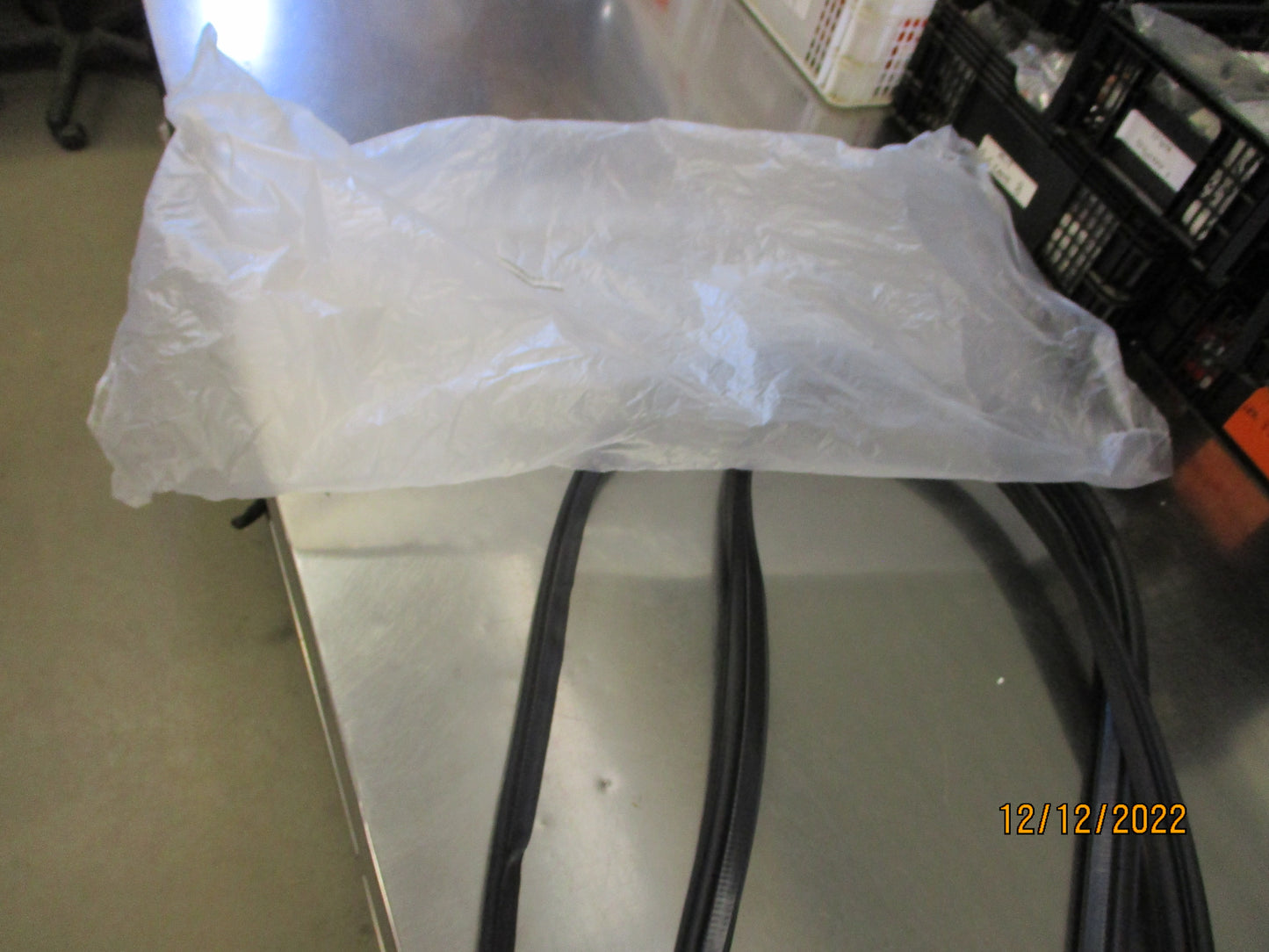 Nissan T31 X-Trail Genuine Rear Door Weatherstrip New Part