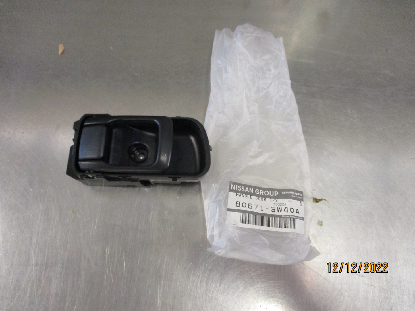 Nissan Navara D23 NP300 Genuine Left Hand Front Inner Door Handle New Part