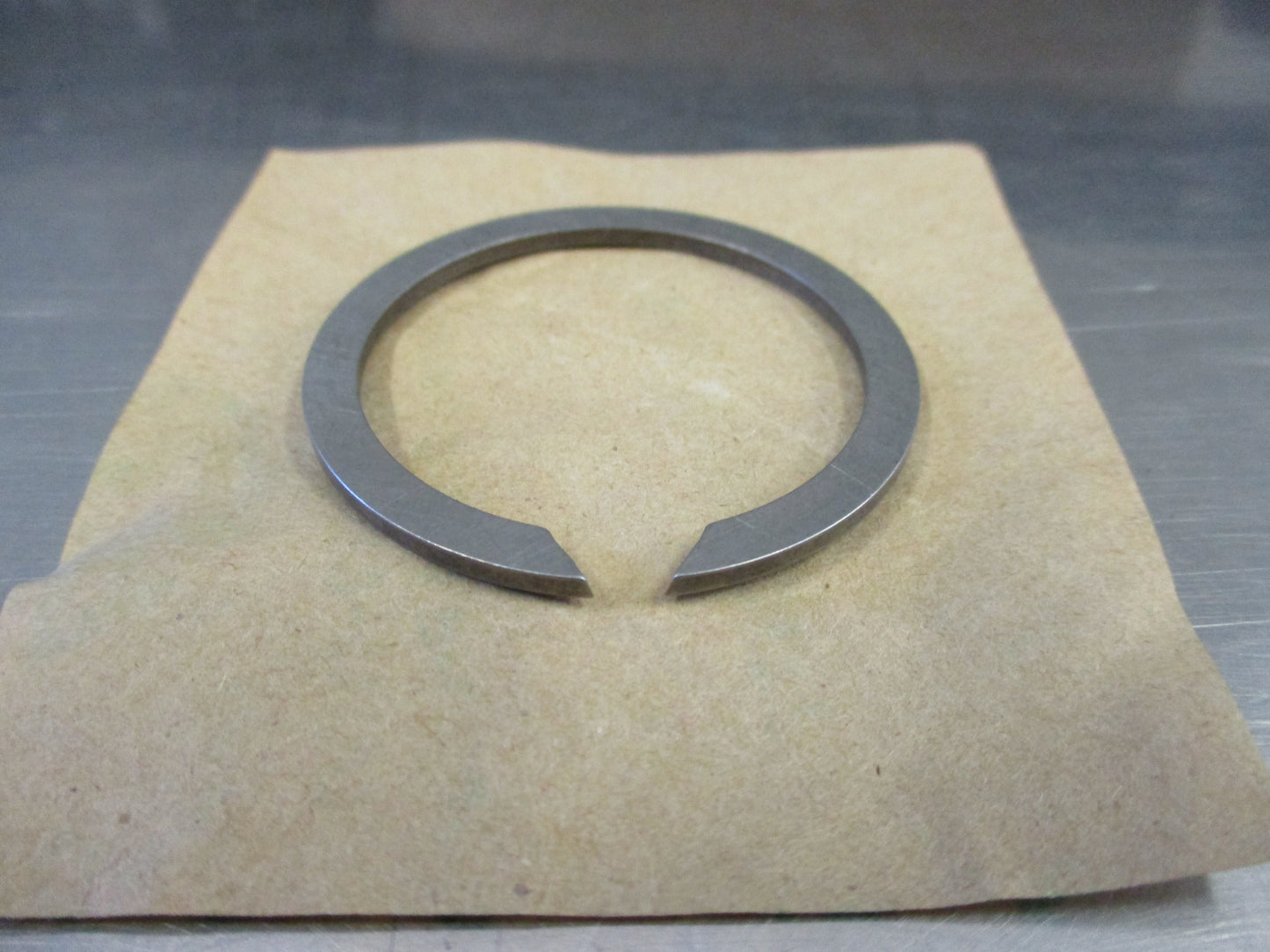 Ford Focus/Fiesta Genuine Snap Ring New Part