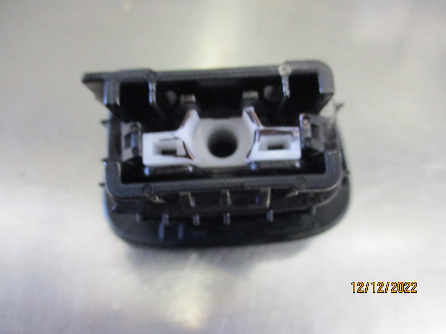 Nissan Juke Genuine Second Seat Release Button New Part