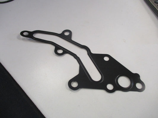 Isuzu Genuine Oil Fil Gasket New