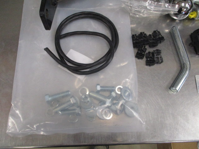 Land Rover Defender 110 Genuine Tow Bar New Part