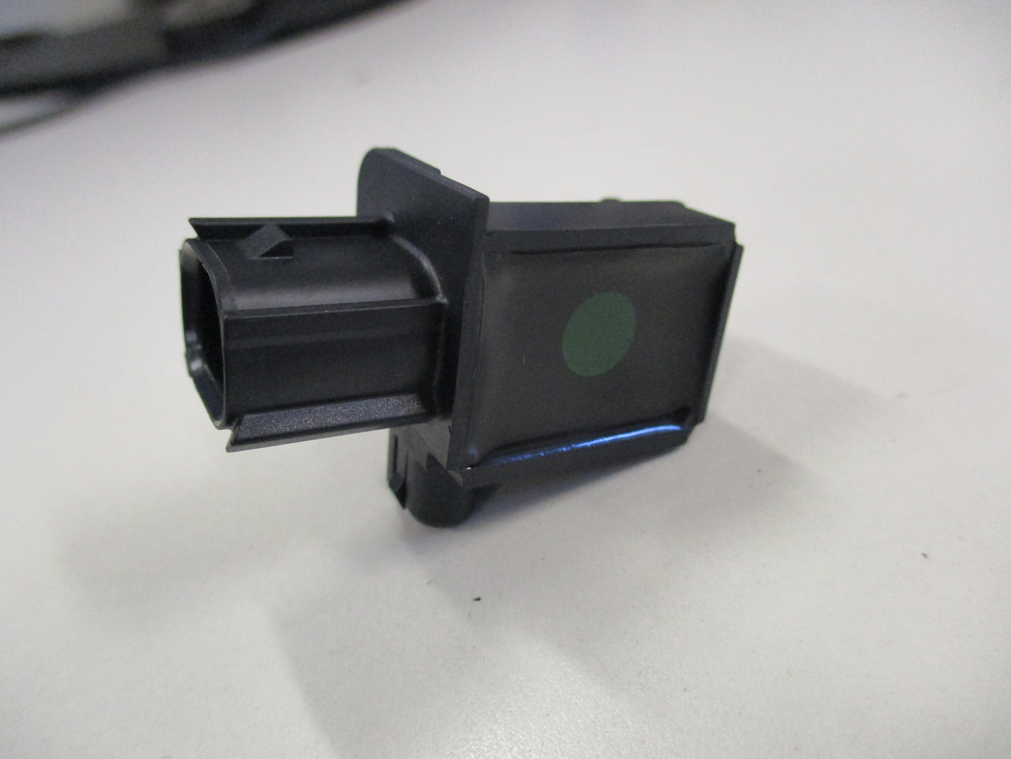Suzuki Swift MK8 Genuine Shock Sensor New