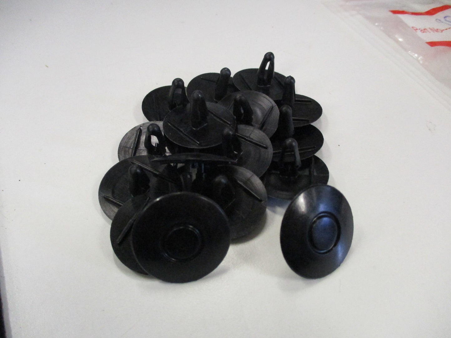 Toyota Genuine Landcruiser Bonnet Heat Shield Clips New