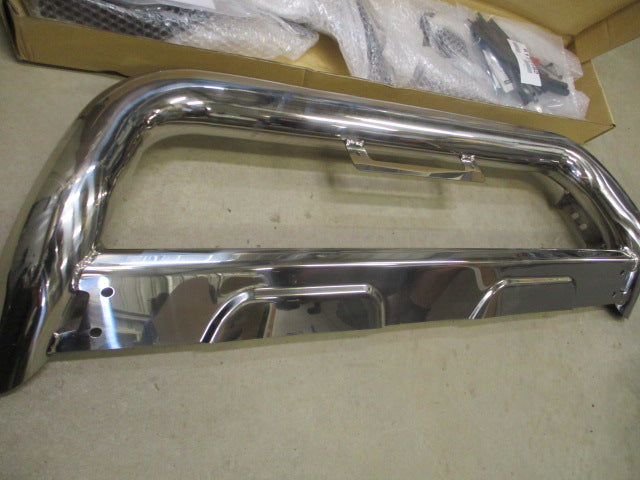 Toyota Prado 150 Series Genuine Nudge Bar Kit GX-GXL New Part