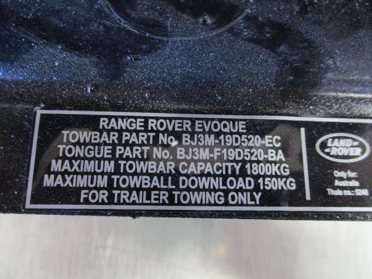 Land Rover Evoque Genuine Tow Bar With Fitting Kit (No Wiring Loom)New Part