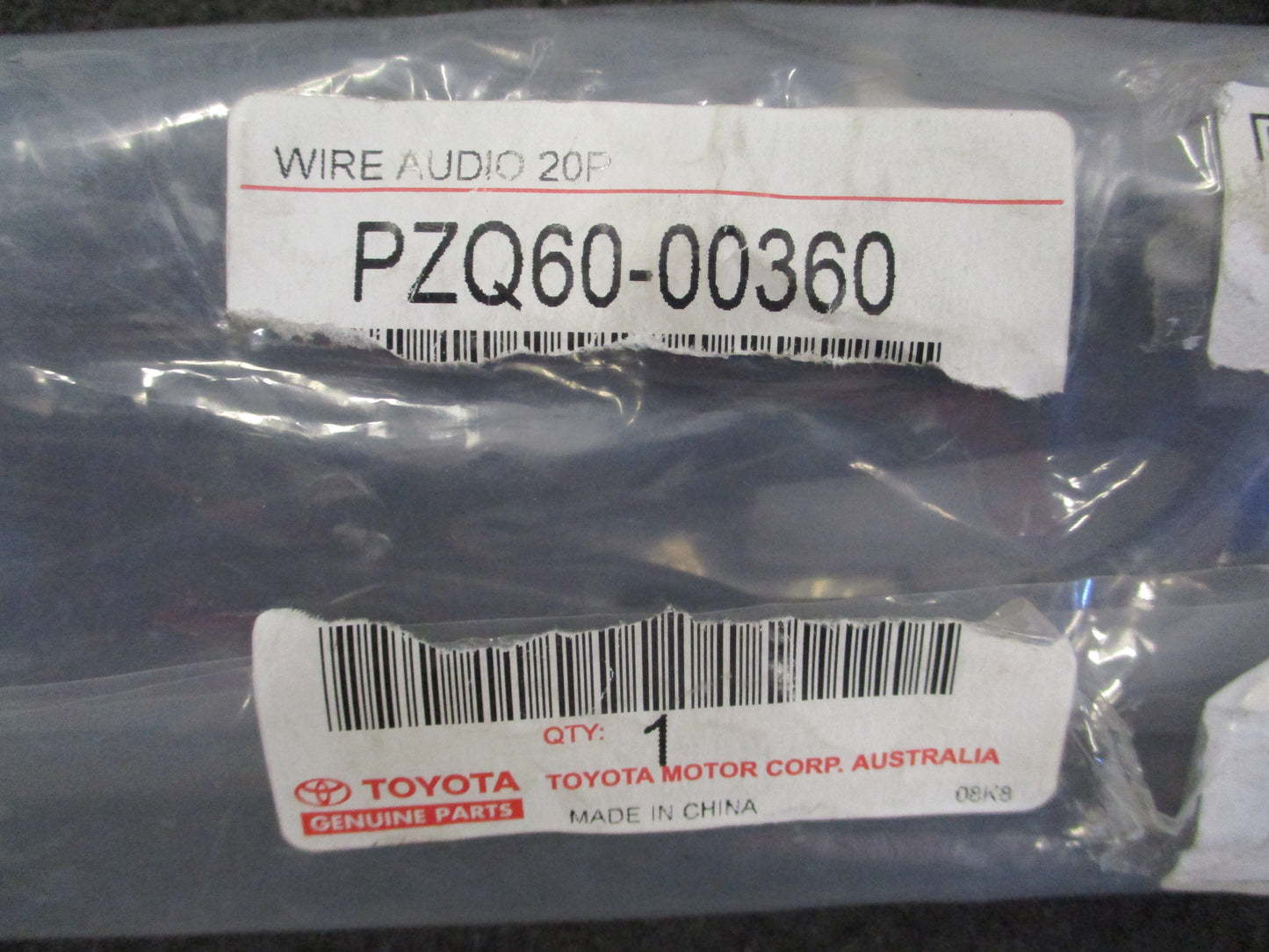 Toyota Prado Genuine 20P Audio Wiring Harness New Part