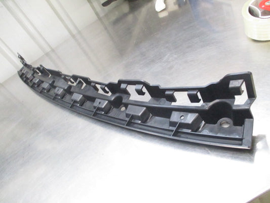 BMW 325CI-330CI Genuine Rear Center Bumper Guide New Part