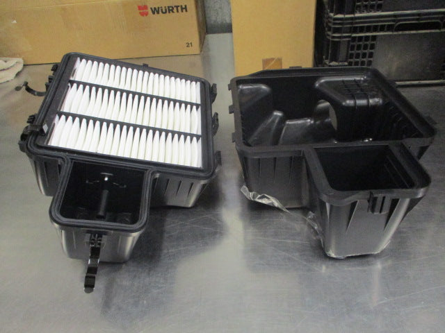 Great Wall V200 Diesel Genuine Air Box With Air Filter New Part