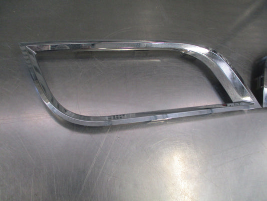 Holden Trailblazer Genuine Chrome Fog light Bezel Surround Pair Used VGC