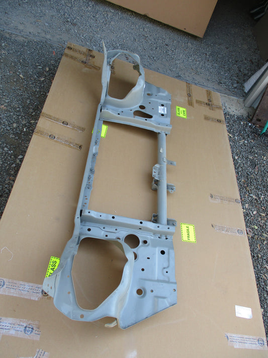 Mitsubishi ML Triton Genuine Front Radiator Support Panel New Part