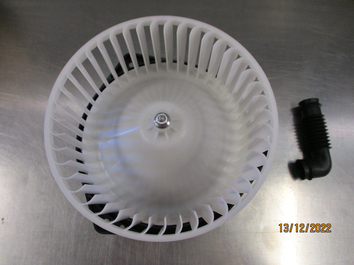 Nissan Skyline R33 Genuine Fan With Motor New Part