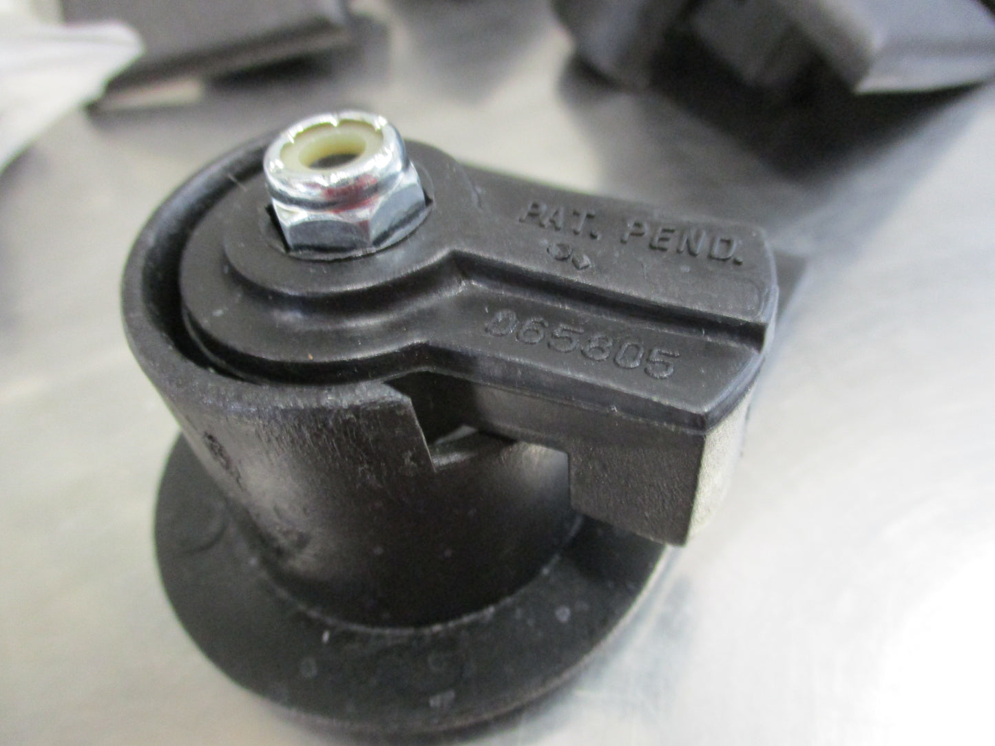 Mitsubishi Triton Genuine Tub Liner Fitting Kit New Part