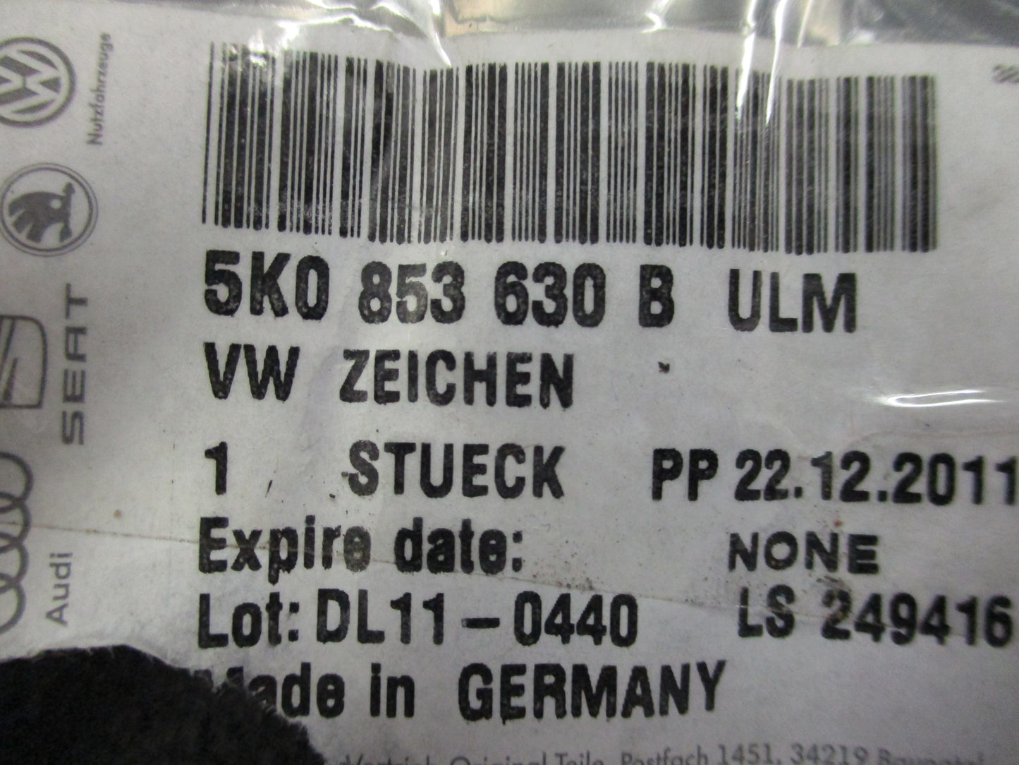 Volkswagen Golf/Polo/Passat Genuine Rear Hatch Emblem New Part