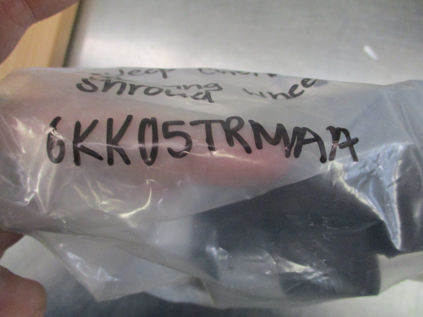 Jeep Cheroke Genuine Steering Wheel Shroud New Part