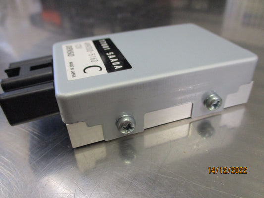 Nissan R52 Pathfinder Genuine Fuel Pump Driver Module New Part