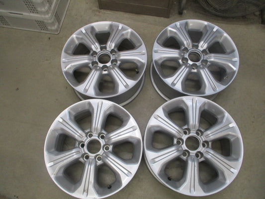 Nissan NP300 Genuine Alloy Rim Set of 4 Used Part VGC