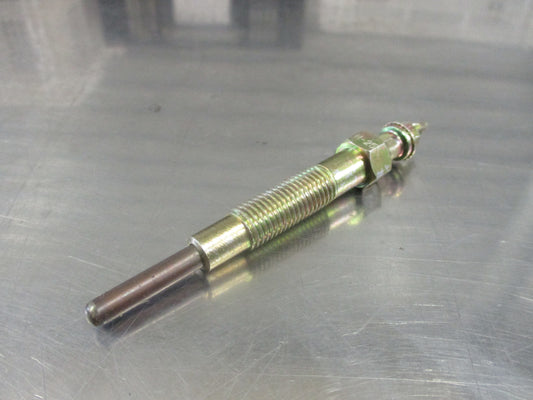 GEN Glow Plug Suits Nissan GU/GQ Patrol/D21 Navara TD27/TD42 New Part
