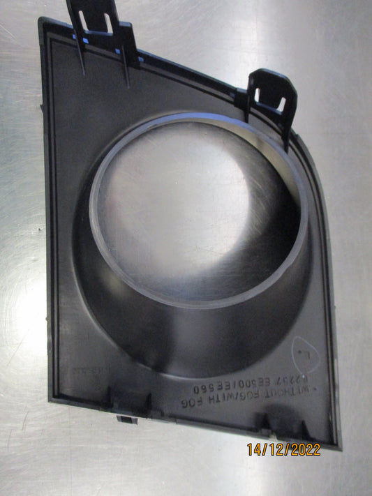 Nissan Tiida SC11 Genuine Left Hand Front Fog Light Bezel New Part