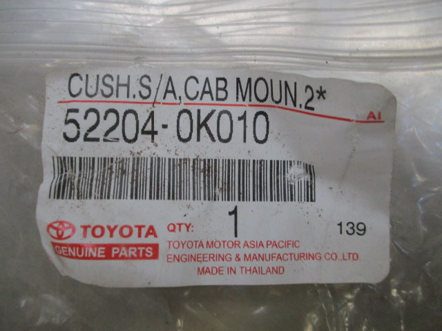 Toyota Hilux Genuine Lower Cab Mount Cushion No.2 New Part