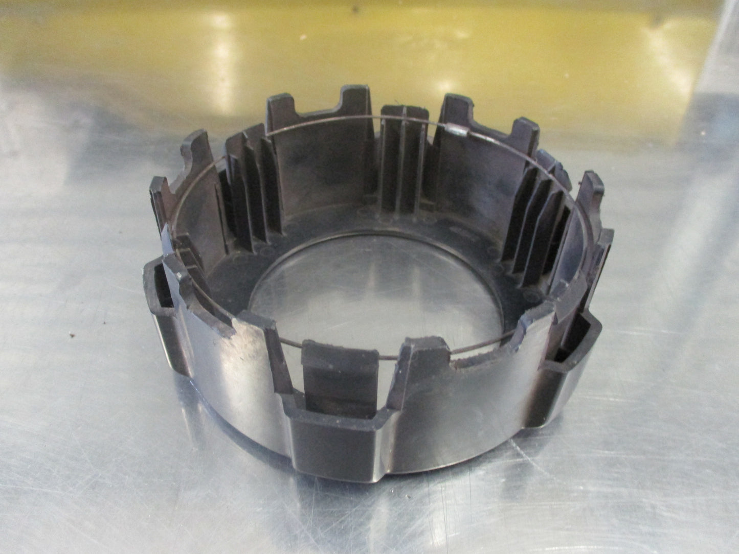 Nissan GQ Patrol Genuine Front Hub Centre Cap Used VGC