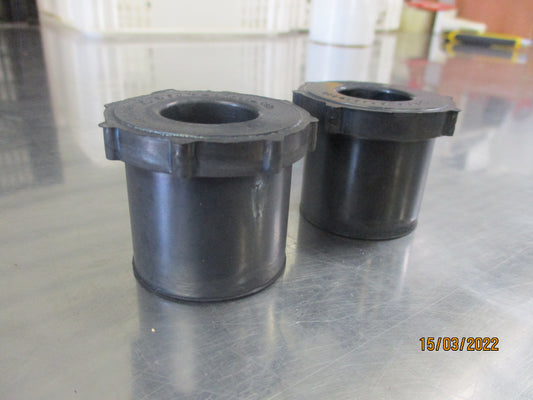 Isuzu NKR/NLR ELF Genuine Front Leaf Spring Bushing Pair New Part