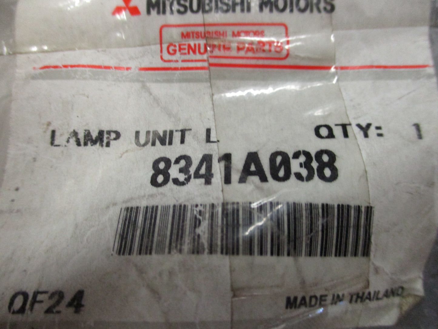 Mitsubishi Triton Genuine License Plate Light New Part