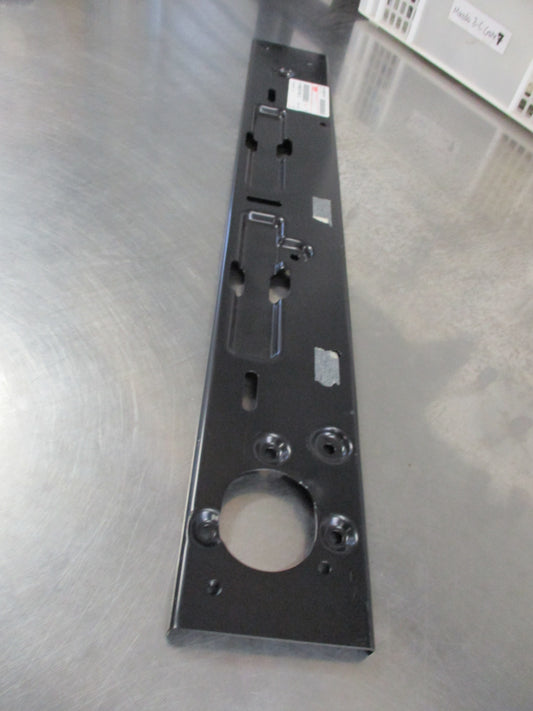 Isuzu D-max Genuine Rear Right Bumper Extension Bracket New Part