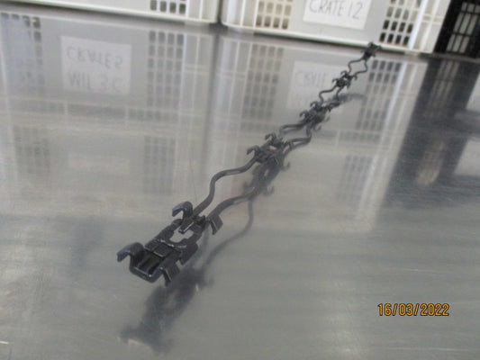 Holden Astra G Sedan Genuine Rear Boot Lid Moulding Retainer Strip New Part