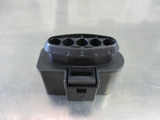 Volkswagen Jetta/Golf/Audi A4/A6 Genuine 5 Pin Ignition Coil Connector Housing New Part
