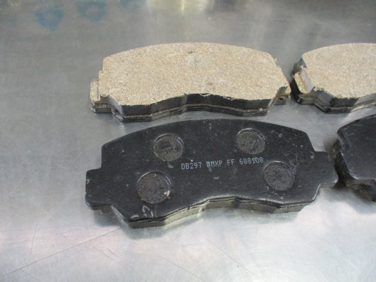 Bendix Brake Pads Suits Mitsubishi Express/Delica/Sigma New Part