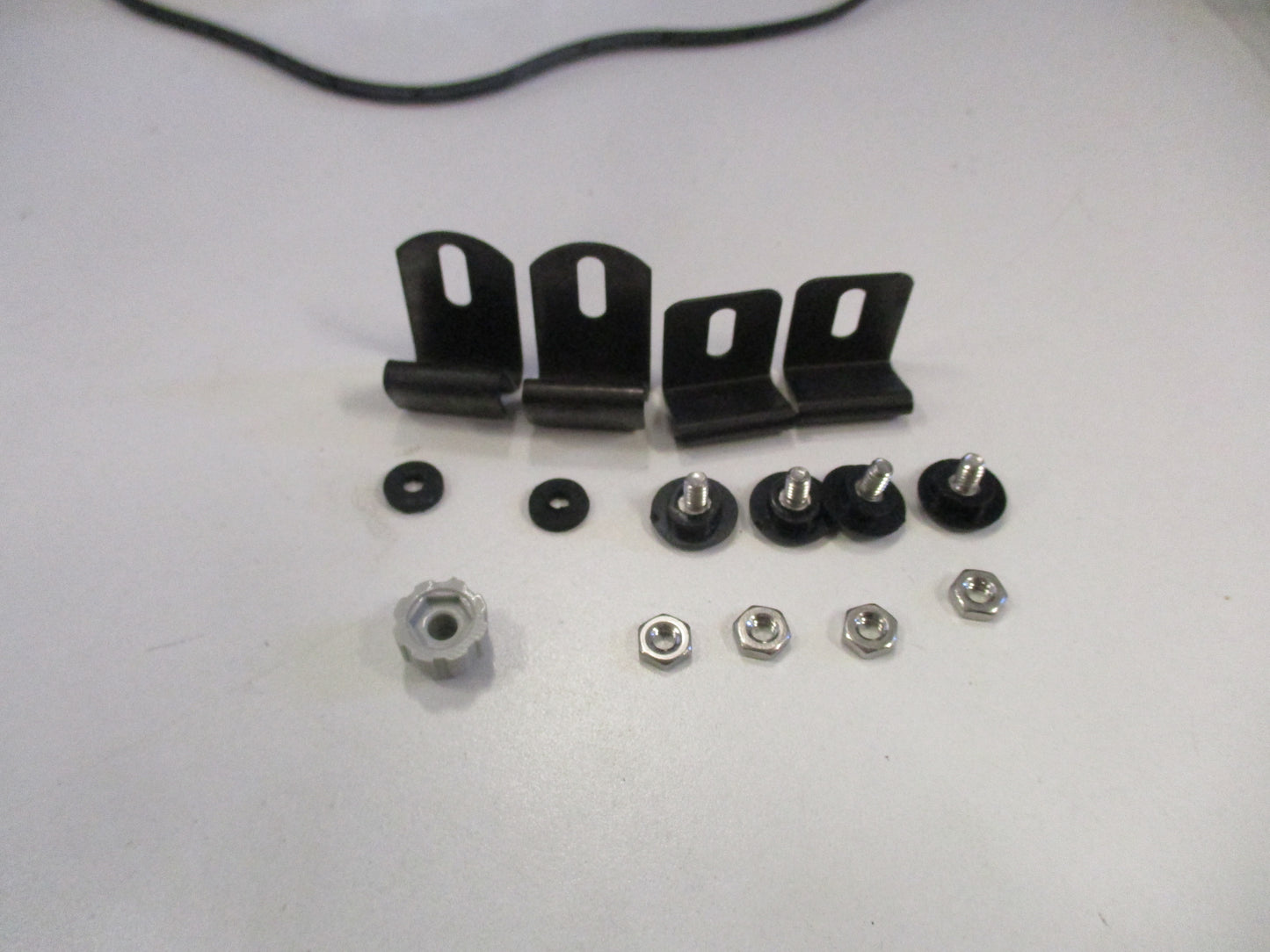 Nissan Patrol Genuine Right Hand Front Weather Shield Fitting Kit Incomplete