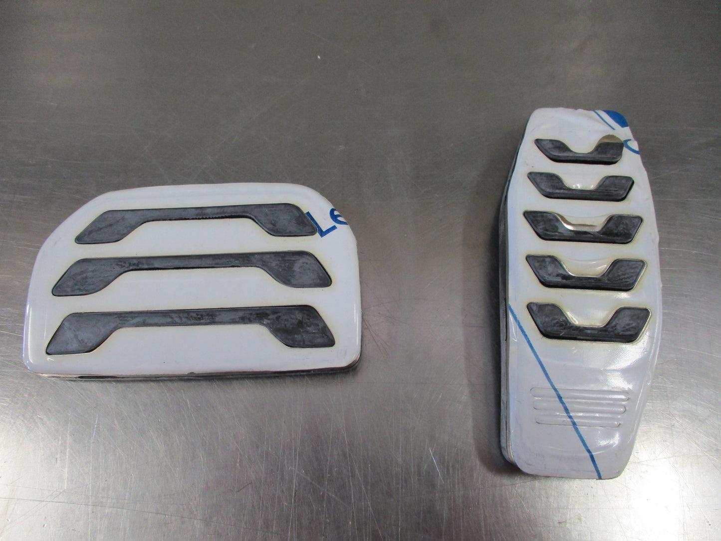 Holden Barina Spark Genuine Automatic Pedal Set New Part