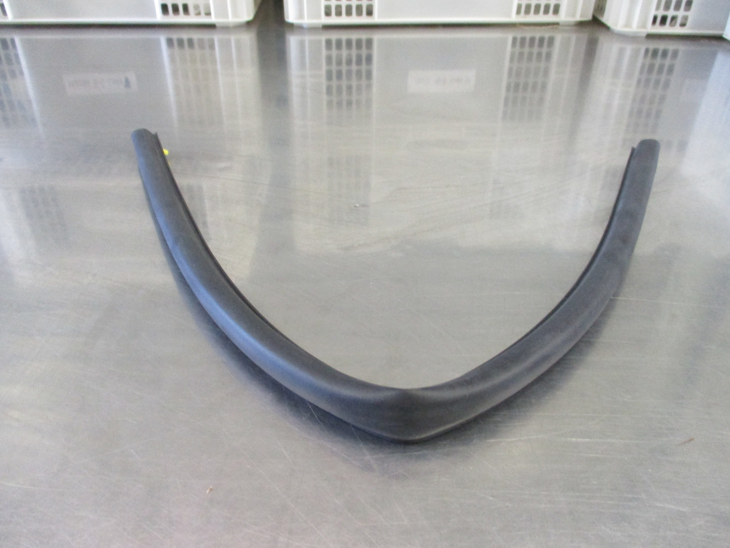 Holden Epica Genuine Right Hand Bonnet Seal New Part