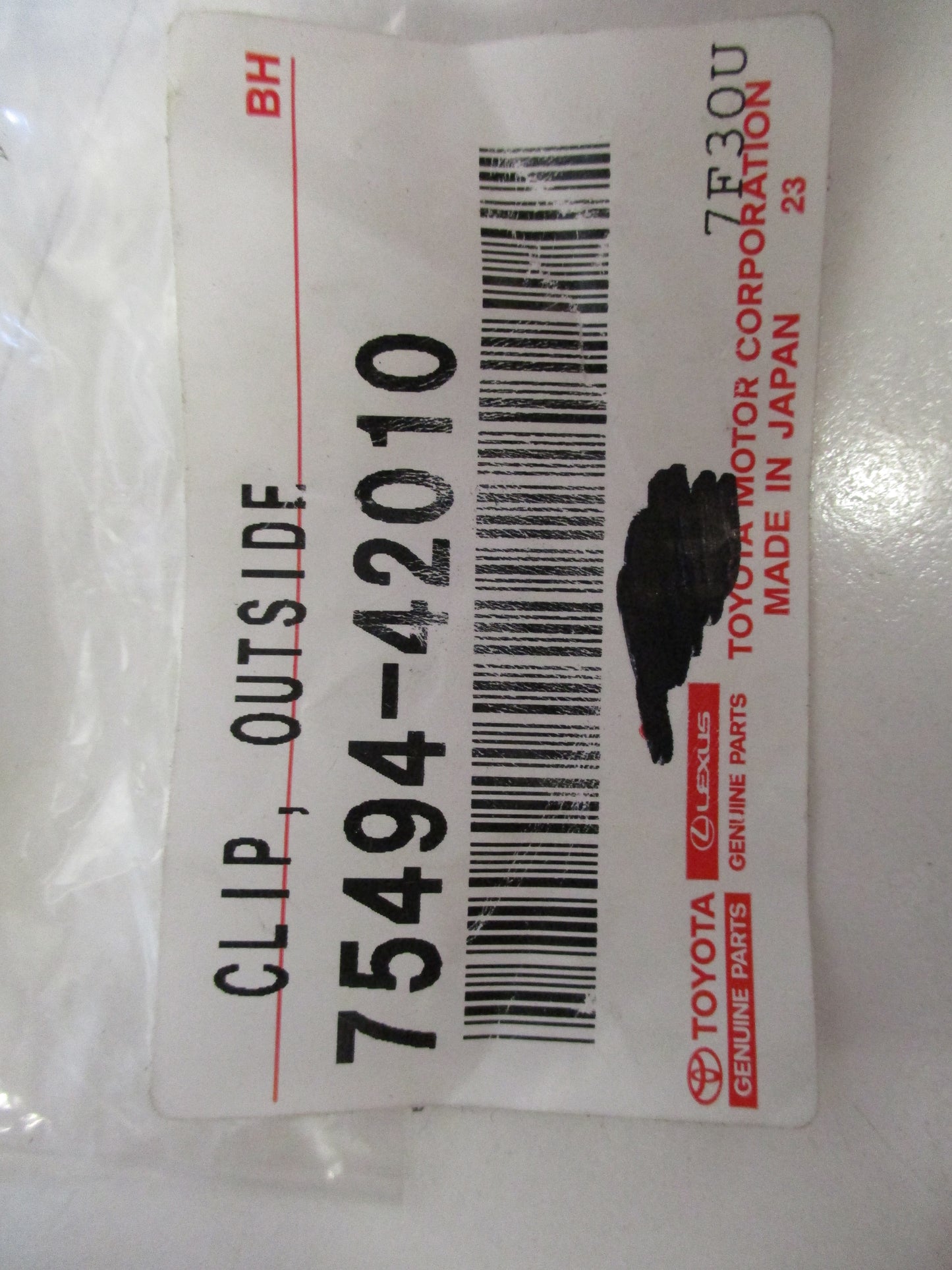 Toyota FJ Cruiser, Rav 4 Genuine Outside Moulding Clip New Part