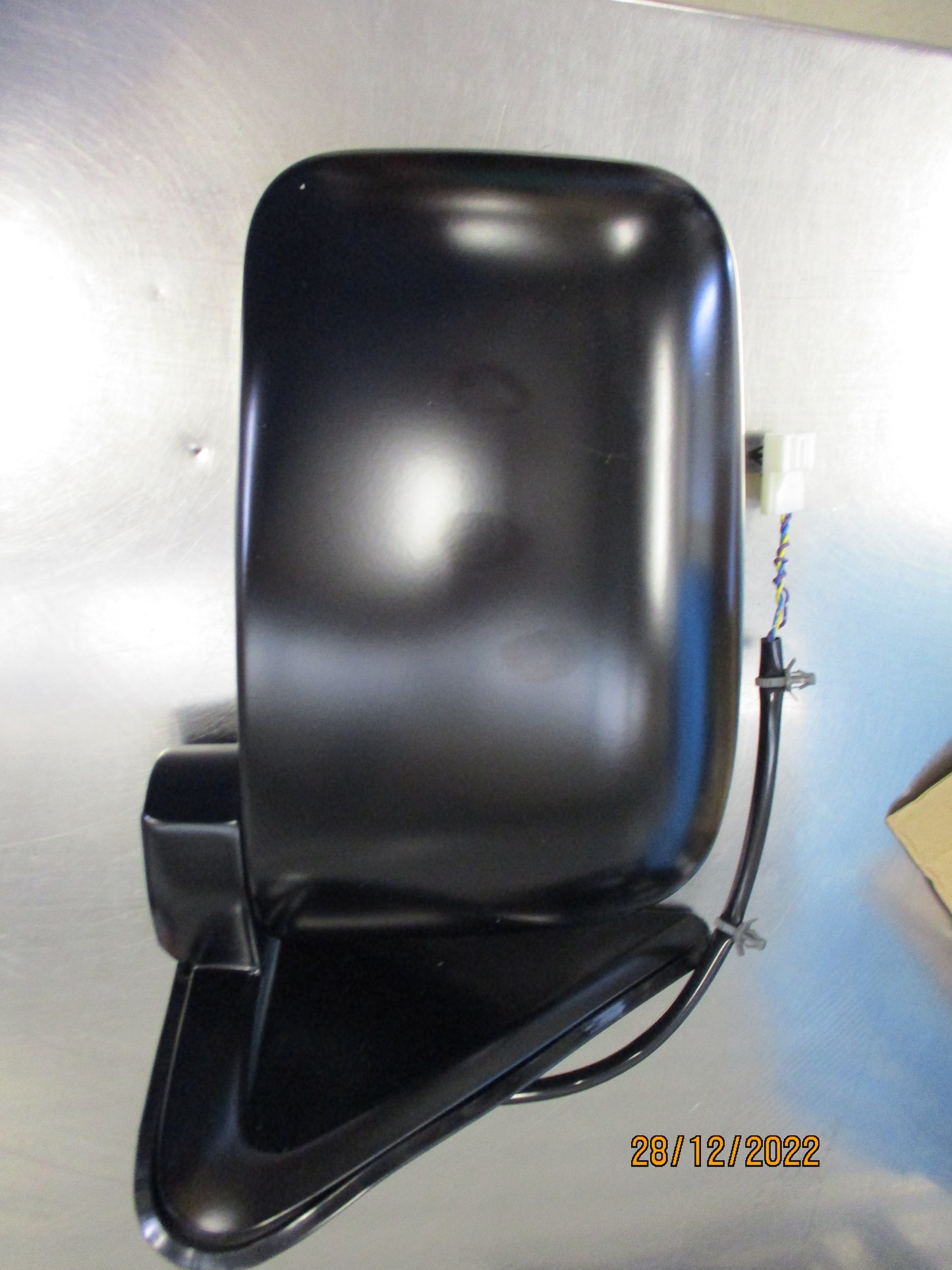 Nissan GU Y61 Patrol Genuine Drivers Outer Mirror Electric New Part
