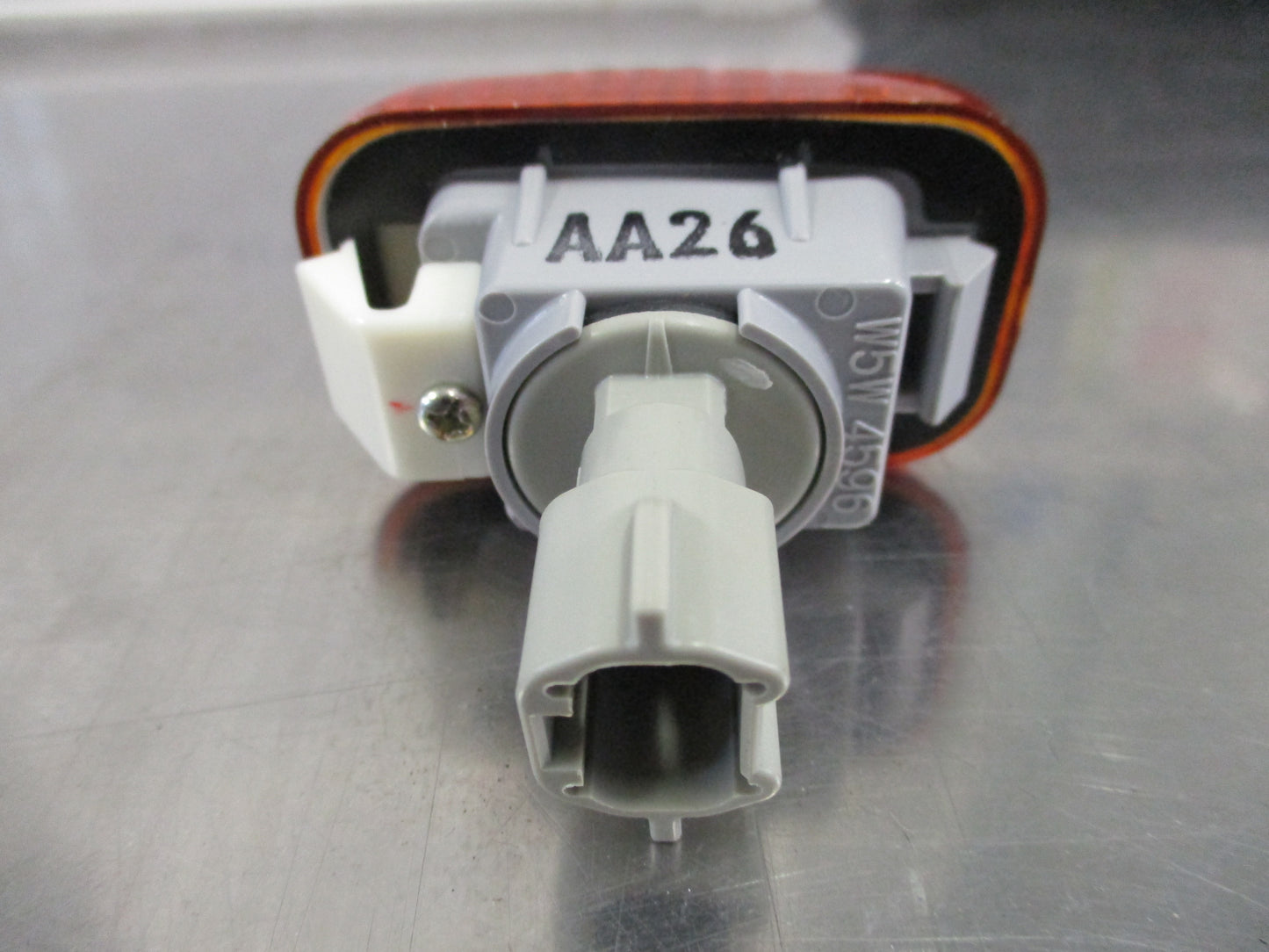 Holden Jackaroo Genuine Front Guard Side Indicator Left Or Right New Part