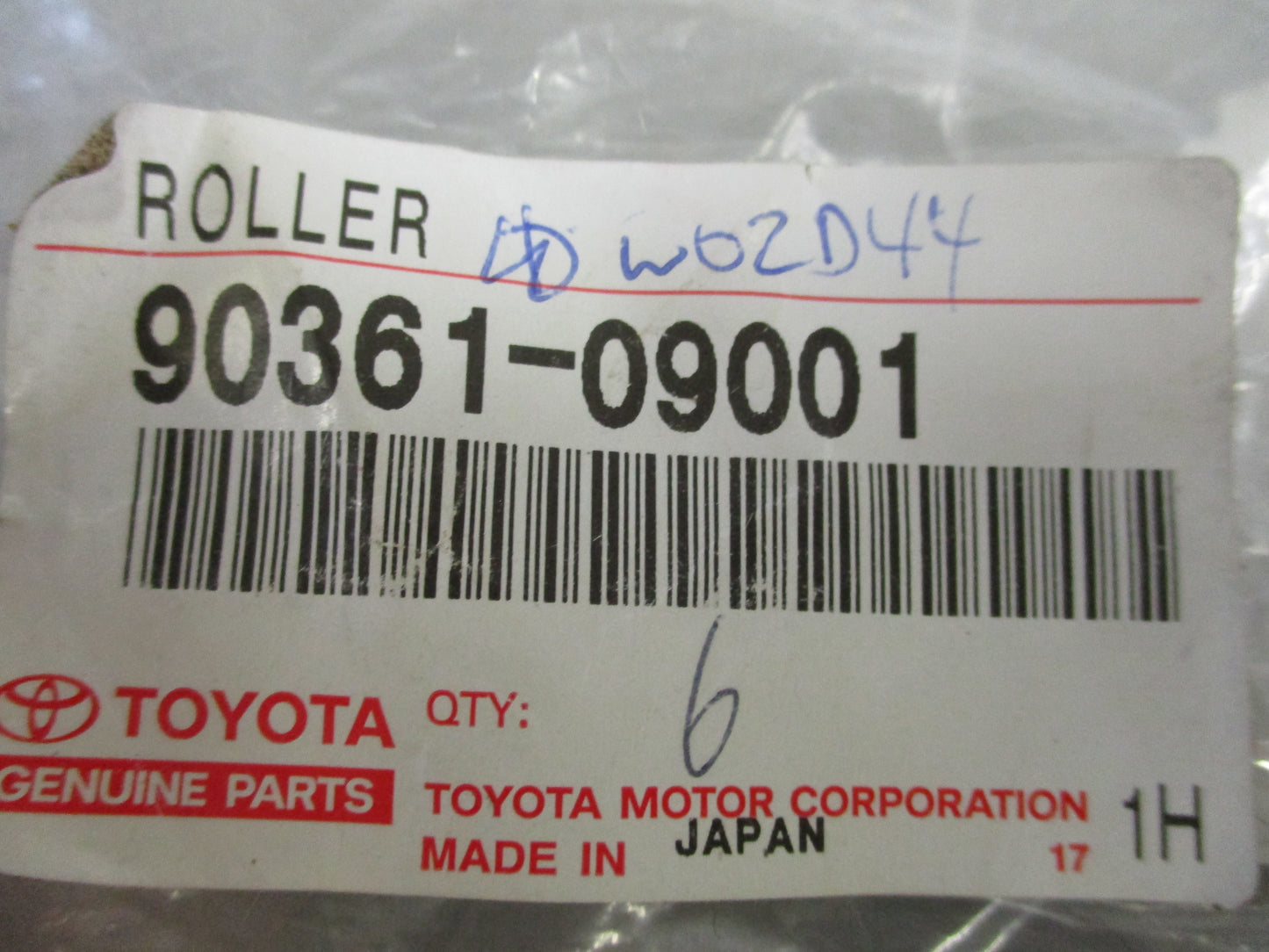 Toyota Coaster/Dyna Genuine Input Shaft Roller Bearings New Part