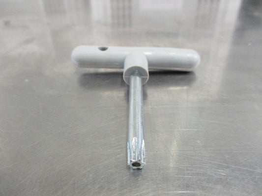 Nissan Y62 Patrol Genuine Roof Bar Security Key New Part