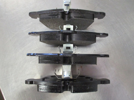 Holden Vectra Genuine Front Brake Pad Set New Part