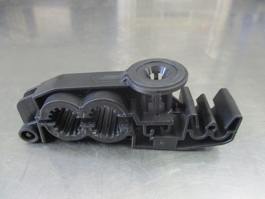 Holden Cruze Genuine Front Brake and Fuel Feed Line Clip New Part