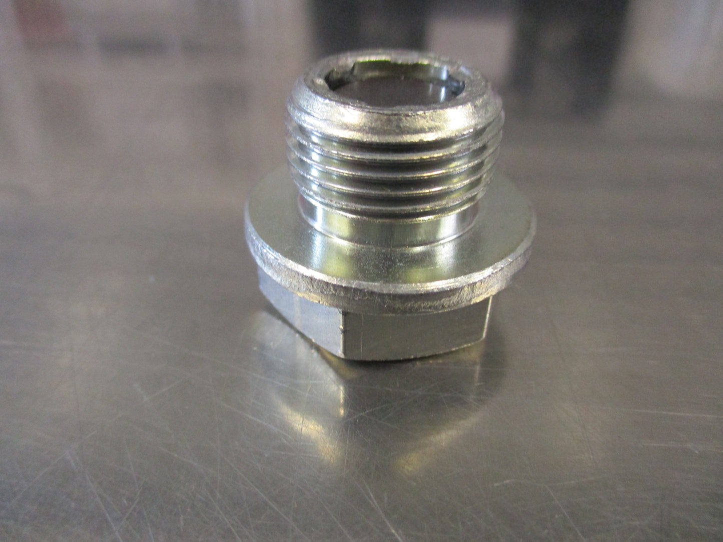 Holden Colorado Genuine Oil Drain Plug New Part