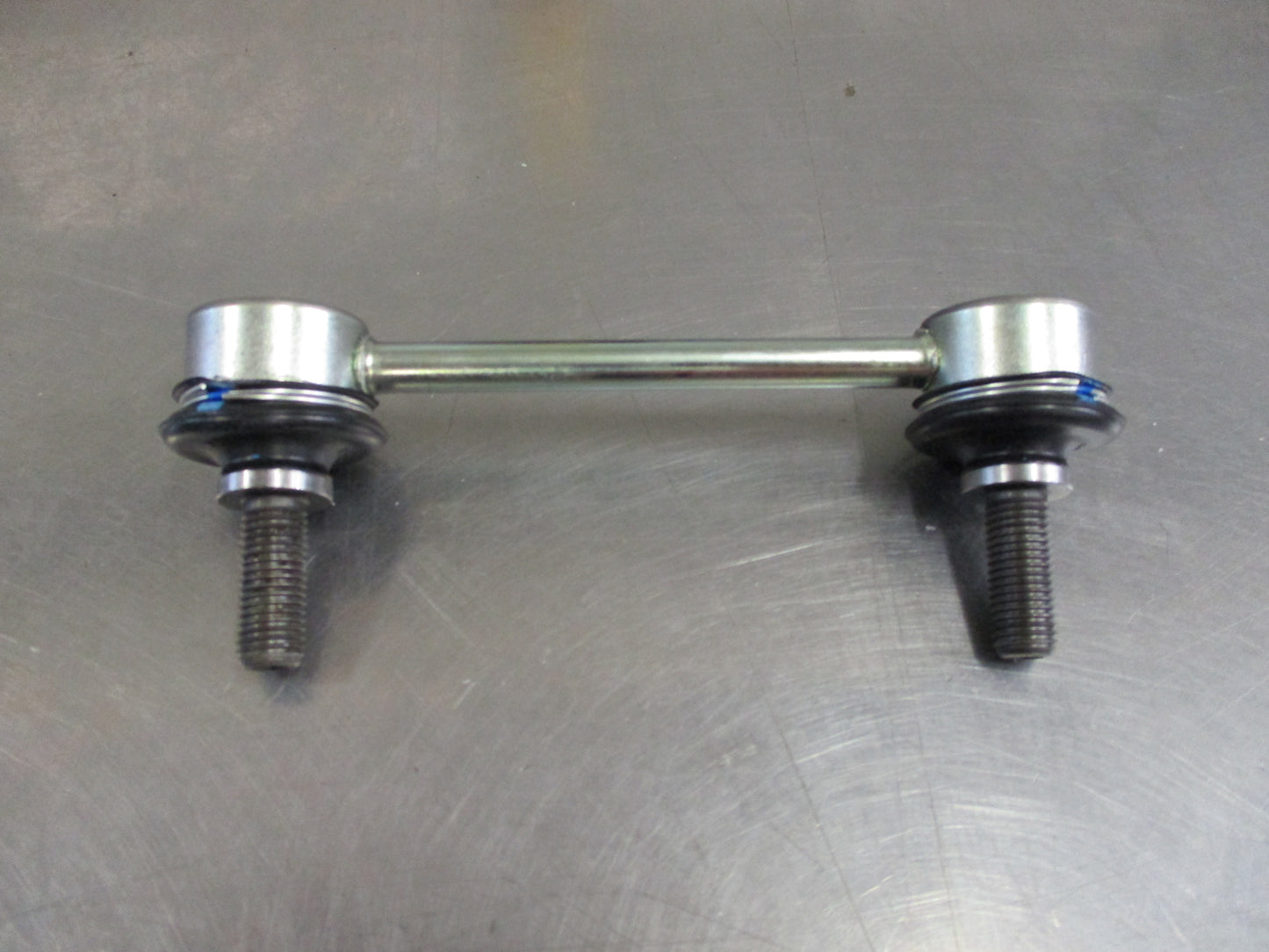 Isuzu D-max Genuine Sway Bar Link New Part
