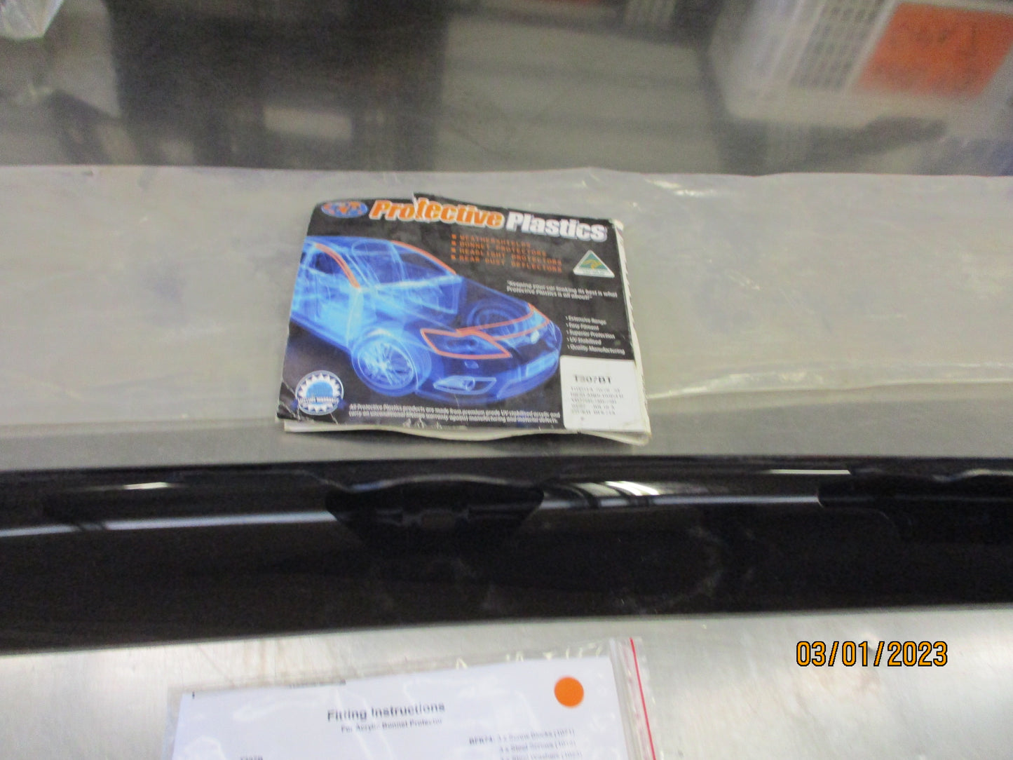 Protector Plastic Tinted Bonnet Protector Suits Toyota Landcruiser VDJ76R/78R/79R New Part