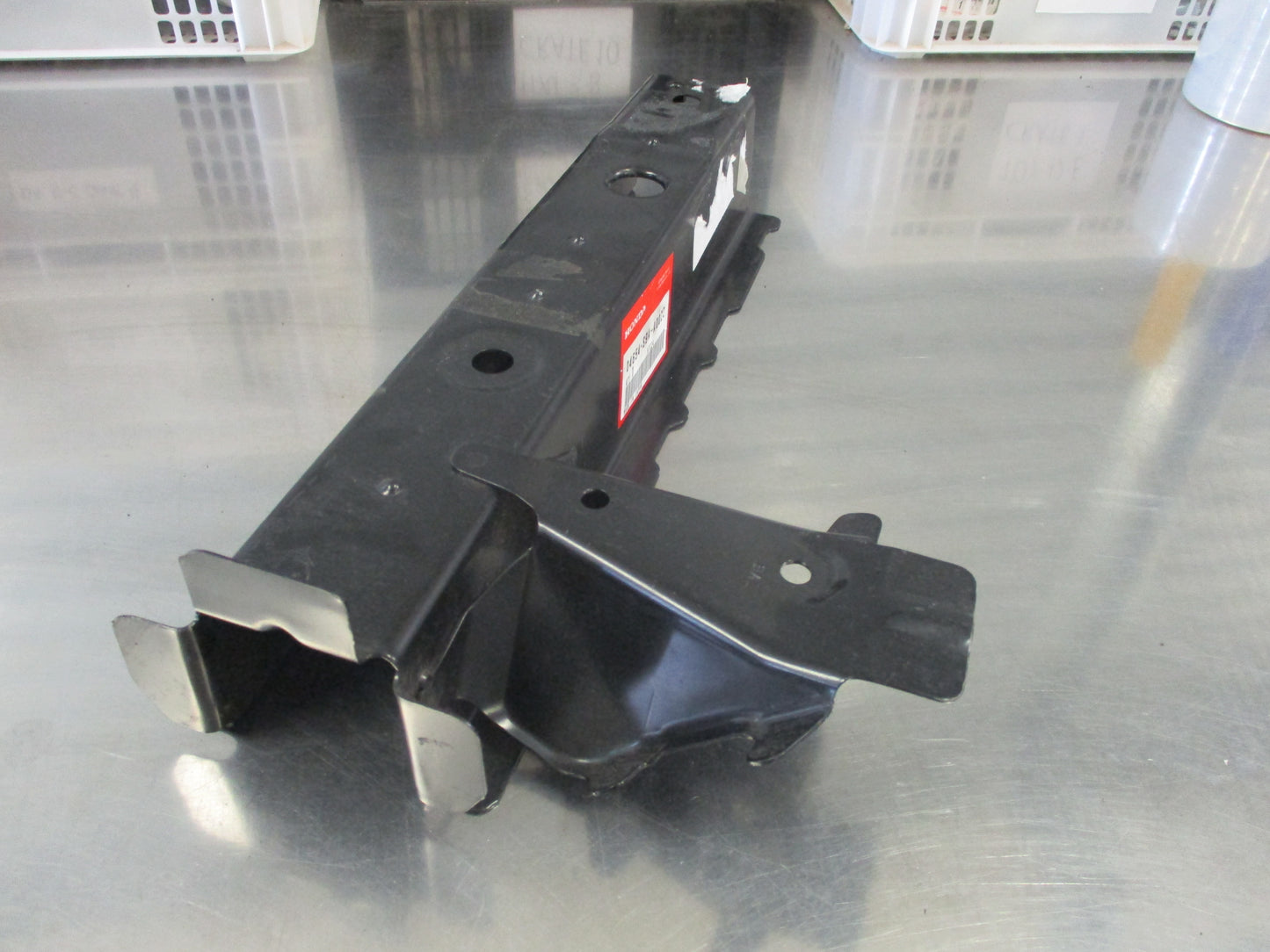 Honda CR-V Genuine Left Hand Rear Floor Rail End New Part