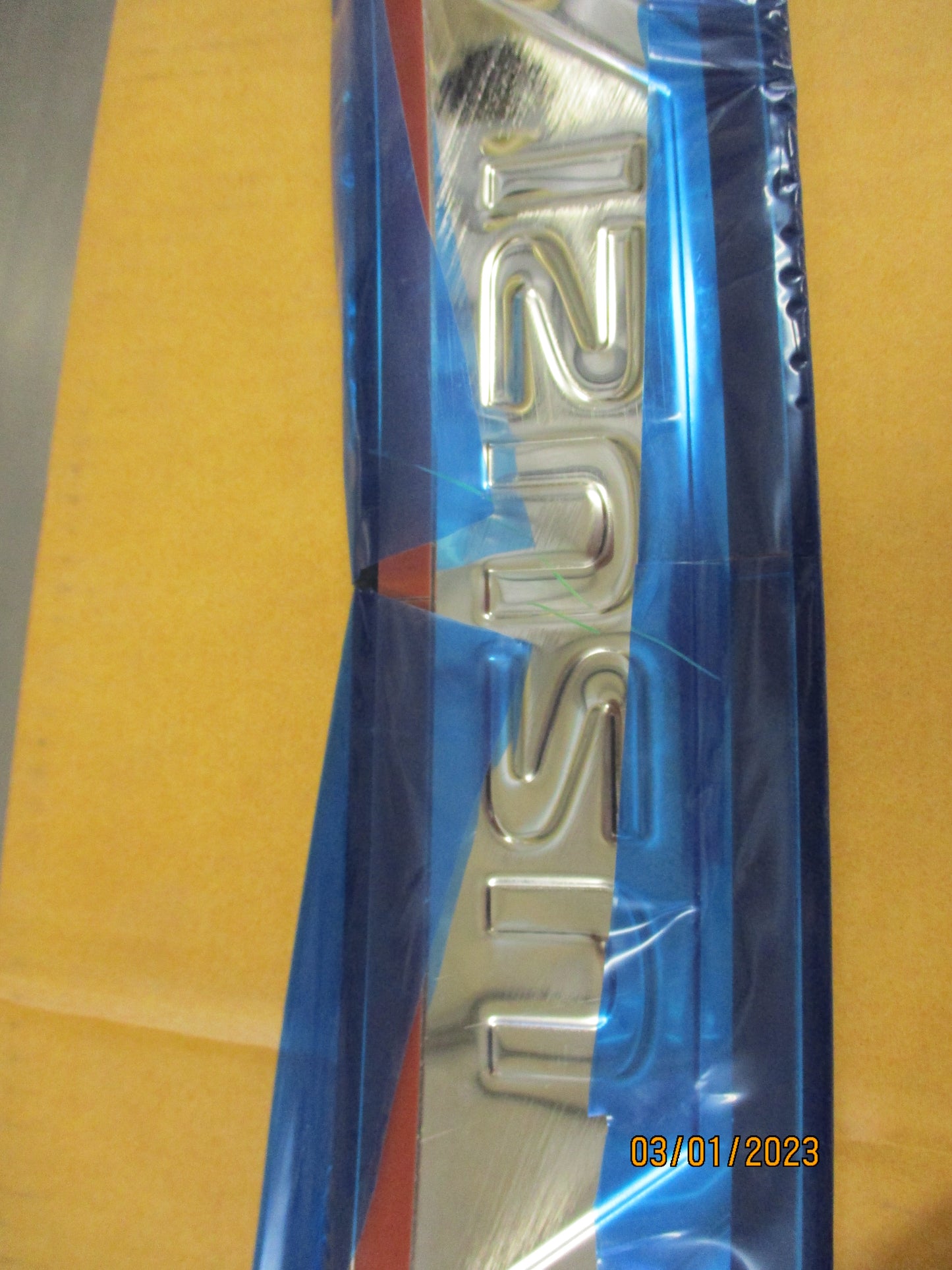 Isuzu MU-X Genuine Rear Bumper Scuff Plate New Part