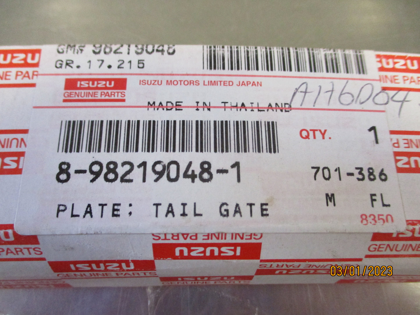 Isuzu MU-X Genuine Rear Chrome Tail Gate Emblem New Part
