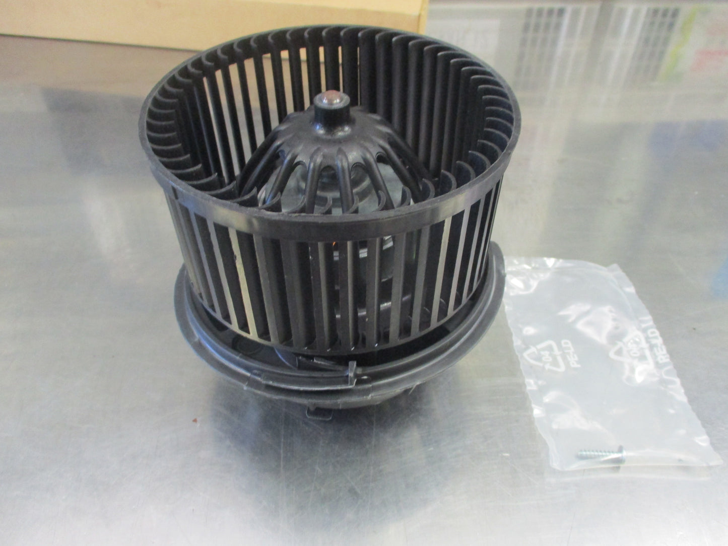 Peugeot 1007/Citroen C3/C2 Genuine Heater Fan Blower Motor Assembly New Part
