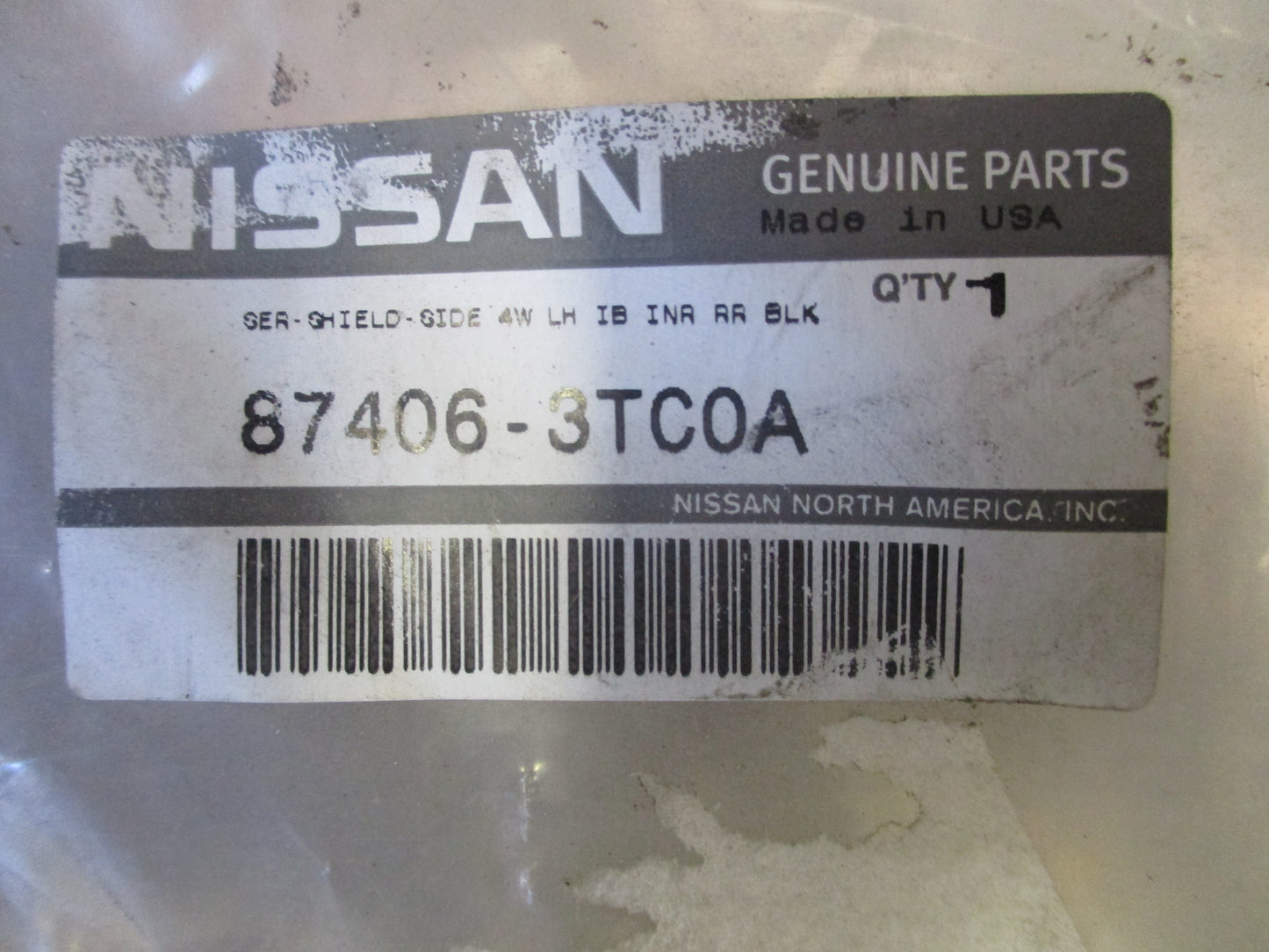 Nissan Pathfinder Genuine Front Left Seat Hinge Cover New Part